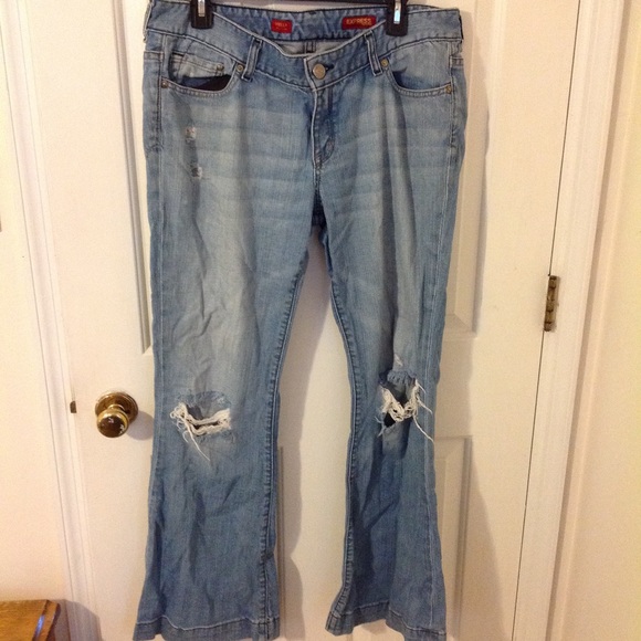Express Denim - Size 12 Express Stella Fit & Flare ripped jeans